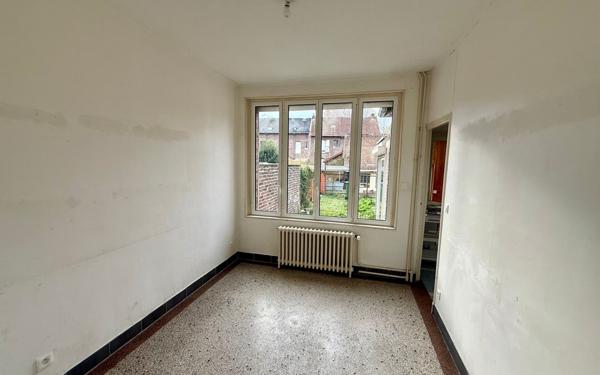 Maison à vendre    5 pièces • 73,80 m2 Tergnier