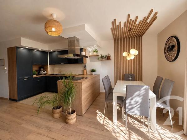 Maison à vendre  5 pièces - 96,20 m 2   JUVIGNAC  - 34