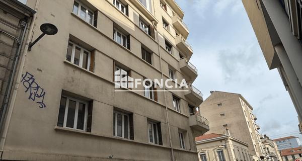 À vendre Appartement 2 pièces 37 m² - Saint-étienne 42000