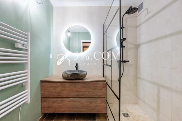 Appartement 2 pièce(s) 1 chambre(s) 68 m²