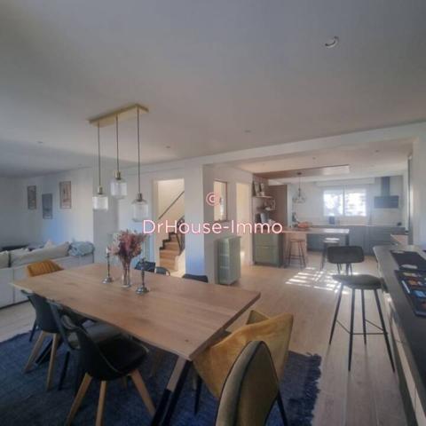 Maison à vendre 7 pièces de 200 m²