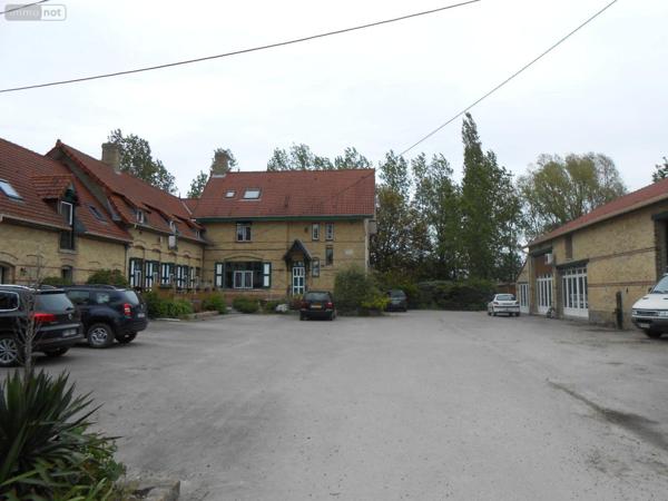 Immeuble à vendre à Bergues dans le Nord (59380), ref : H01970