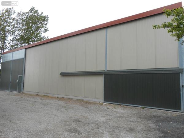 Immeuble à vendre à Bergues dans le Nord (59380), ref : H01970