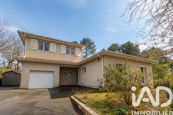 Maison à vendre 7 pièces 132 m² Cestas