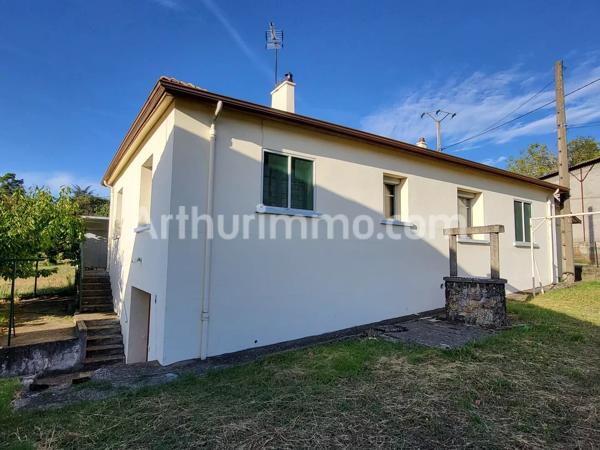Vente                                                      Maison
                        
                     5 pièces                      86 m2                     à Davézieux