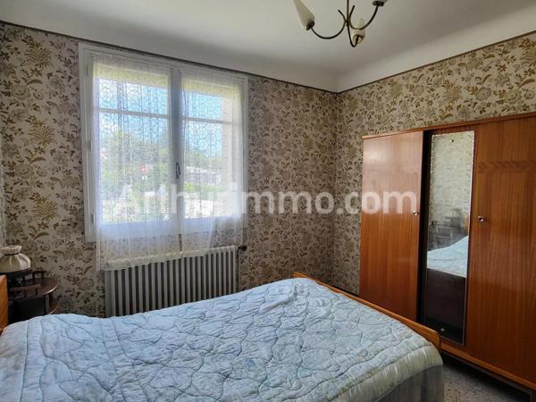 Vente                                                      Maison
                        
                     5 pièces                      86 m2                     à Davézieux