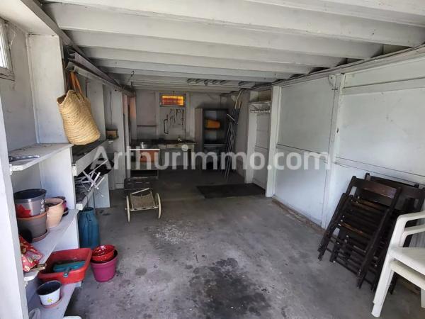 Vente                                                      Maison
                        
                     5 pièces                      86 m2                     à Davézieux