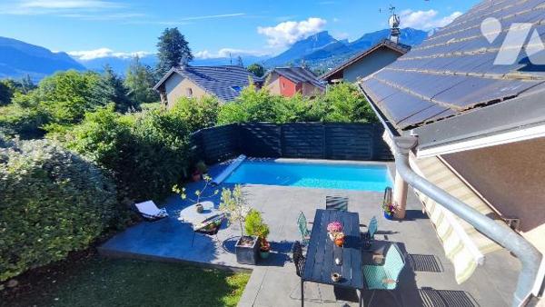Grande maison contemporaine