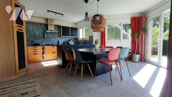 Grande maison contemporaine