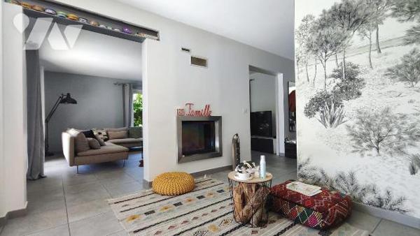 Grande maison contemporaine