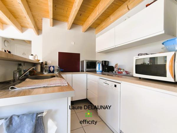 Maison
         4 pièces
        - 83 m² 346 550 €*