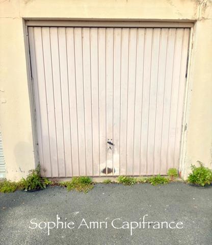 **Sortie du Havre**Appartement 58 m² avec 2 chambres, dernier étage avec balcon, garage et vue panoramique plein sud.