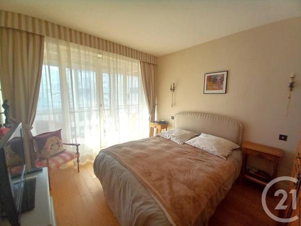 Appartement F5 à vendre  5 pièces - 101,39 m 2   CHERBOURG EN COTENTIN  - 50