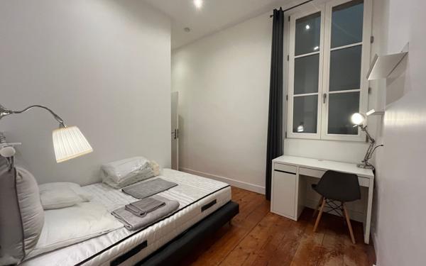 Appartement à louer    2 pièces • 11,50 m2 Bordeaux