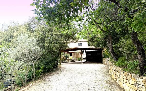 Maison à vendre    5 pièces • 139,35 m2 Pourrières