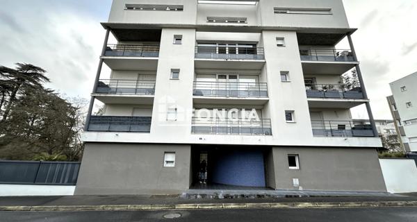 À vendre Appartement 2 pièces 54 m² - Tours 37100