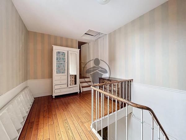 Vente Maison de ville 237 m2 à Saint-Quentin