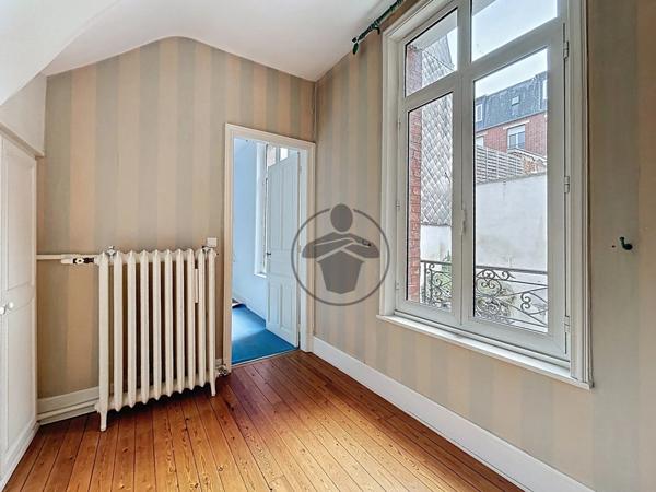 Vente Maison de ville 237 m2 à Saint-Quentin