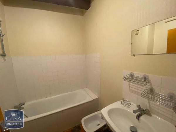 Appartement à louer 1 pièce 32.51m² Le Mans (72000)