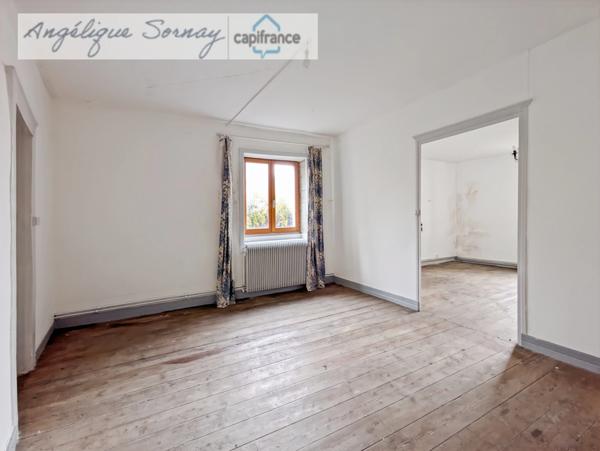 Authentique maison de village avec cave voûtée et combles aménageables