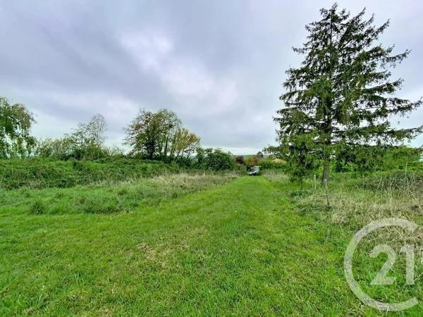 Terrain à vendre  3065 m 2   ST BONNET DE ROCHEFORT  - 03