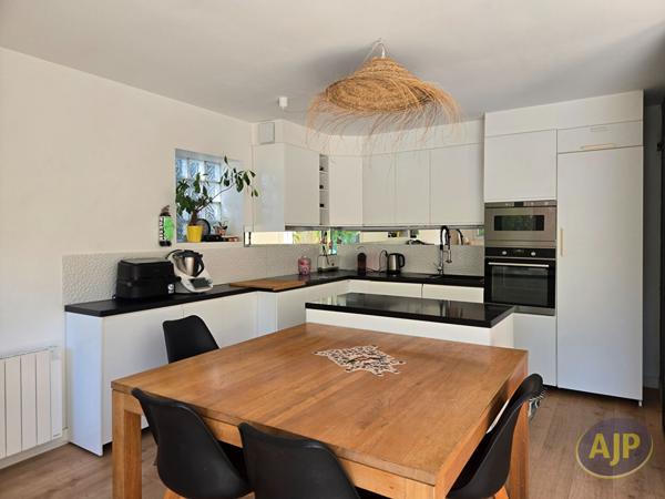 Maison à vendre Saint Marc Sur Mer - 6 pièces, 135m² avec 4 chambre(s) à 721 050€ - AJP Immobilier Saint-Marc-sur-Mer