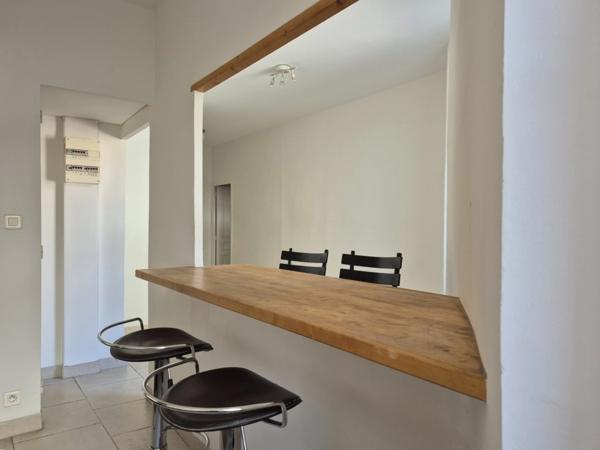 Appartement à vendre 2 pièces MARSEILLE 4EME ARRONDISSEMENT (13)