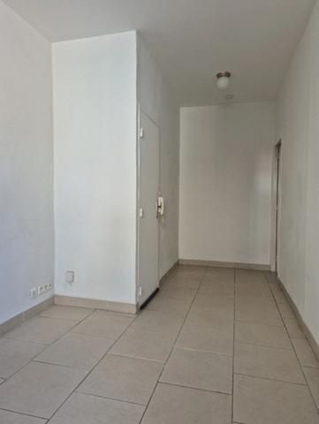 Appartement à vendre 2 pièces MARSEILLE 4EME ARRONDISSEMENT (13)