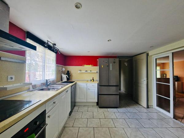 Maison 5 pièces 120 m² - MONTENDRE