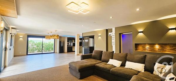 Maison à vendre  5 pièces - 174 m 2   MONTLUCON  - 03
