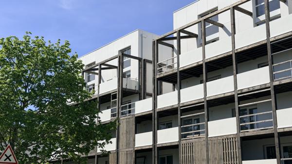 A VENDRE APPARTEMENT TYPE 4 LA ROCHELLE - VUE SUR LE CANAL DE ROMPSAY