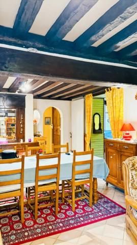 BOURTH 27580 Maison 3 chambres, dépendances, terrain 1.024 m² clos