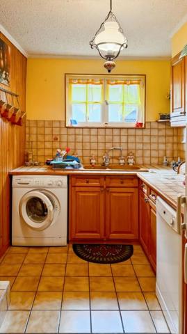 BOURTH 27580 Maison 3 chambres, dépendances, terrain 1.024 m² clos