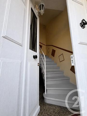 Maison à vendre  8 pièces - 150 m 2   VALENCE  - 26