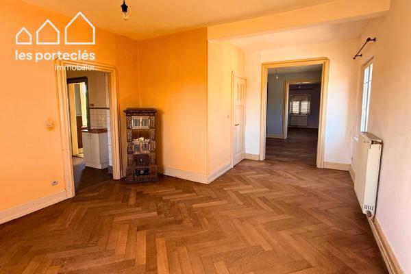 Immeuble de rapport 260 m² sur 8 ares