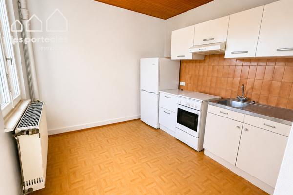 Immeuble de rapport 260 m² sur 8 ares