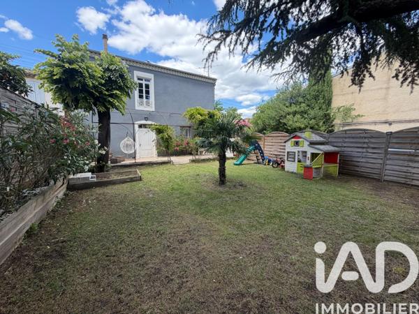 Maison à vendre 7 pièces 185,74 m² Nîmes
