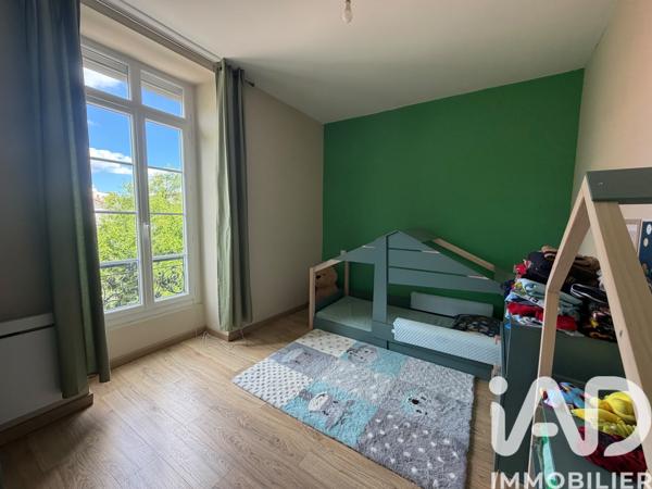 Maison à vendre 7 pièces 185,74 m² Nîmes