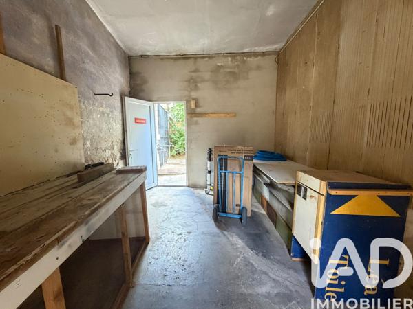 Maison à vendre 7 pièces 185,74 m² Nîmes