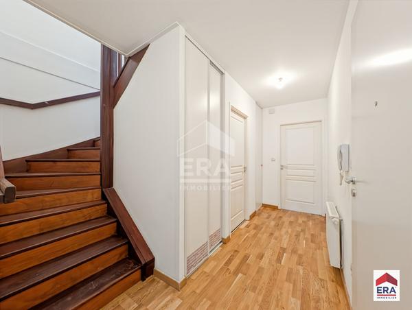 Appartement T3 duplex - 70 m² -  Terrasse - 2 places de parking sécurisées - Wasquehal Centre