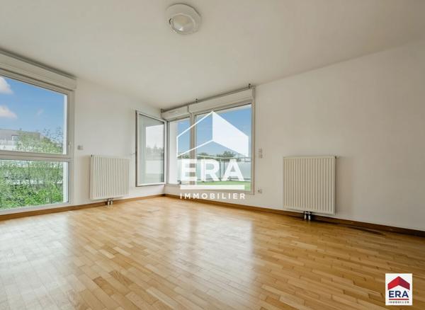 Appartement T3 duplex - 70 m² -  Terrasse - 2 places de parking sécurisées - Wasquehal Centre