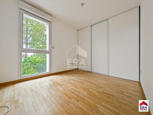 Appartement T3 duplex - 70 m² -  Terrasse - 2 places de parking sécurisées - Wasquehal Centre