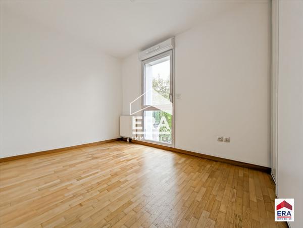 Appartement T3 duplex - 70 m² -  Terrasse - 2 places de parking sécurisées - Wasquehal Centre