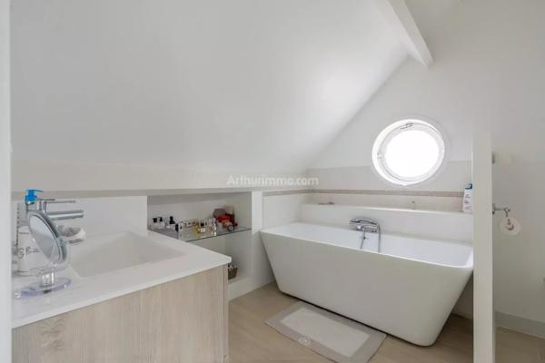 Vente Propriété 8 pièces 181 m2 à Thorigny-sur-Marne