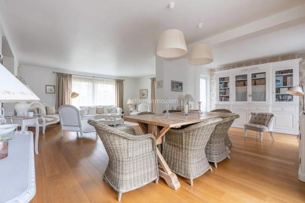 Vente Propriété 8 pièces 181 m2 à Thorigny-sur-Marne