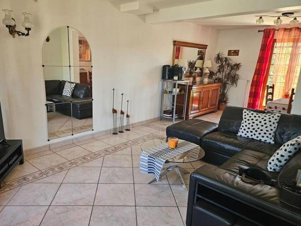 Maison familiale situé à Tremblay En France