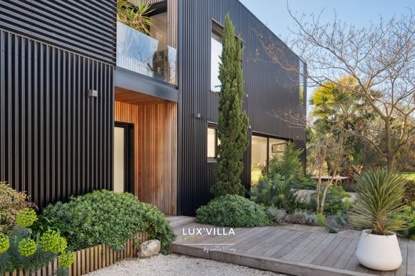 Villa d'exception et ses 4 studios indépendants