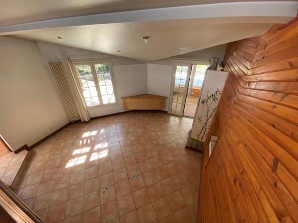 ST SAVIN MAISON + de 200 m² sur 5 000 m² Saint-Savin (33920)