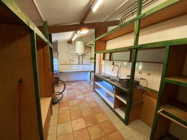 ST SAVIN MAISON + de 200 m² sur 5 000 m² Saint-Savin (33920)