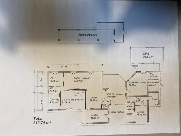 ST SAVIN MAISON + de 200 m² sur 5 000 m² Saint-Savin (33920)